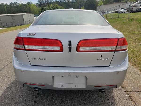 2012 Lincoln MKZ Drives Great!! - $3,900 (Cumming)