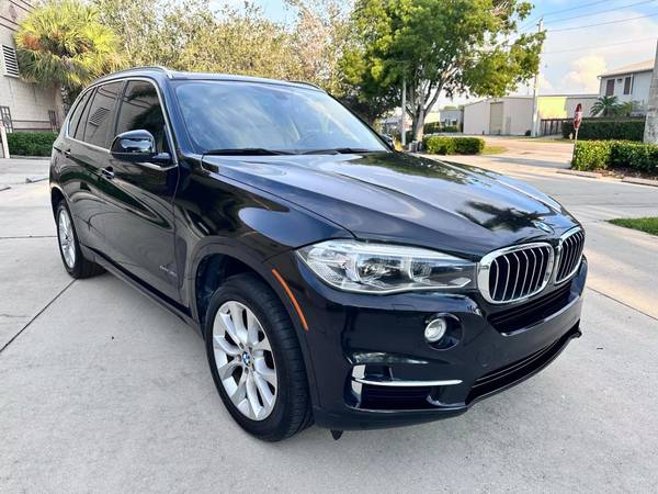 2014 BMW X5 SDRIVE 35I CLEAN CARFAX CLEAN TITLE COLD AC DRIVES GREAT - $12,900 (Naples)