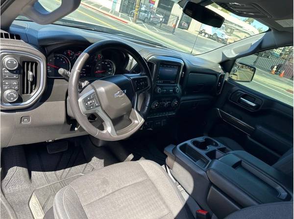 2019 Chevrolet Chevy Silverado 1500 Crew Cab RST Pickup 4D 5 3/4 ft - $41,998 (+ Calidad Motors)