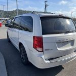 Used 2017 Dodge Grand Caravan FWD 4D Passenger Van / Minivan/Van SXT (call 304-449-5365)