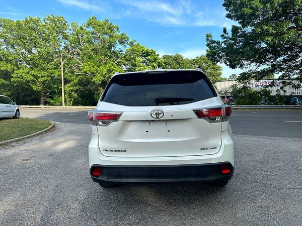 2016 Toyota Highlander XLE PRICED TO SELL! - $18,999 (2604 Teletec Plaza Rd. Wake Forest, NC 27587)