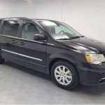 2016 Chrysler Town and Country Touring - mini-van (Chrysler Town_ and_ Country Black)