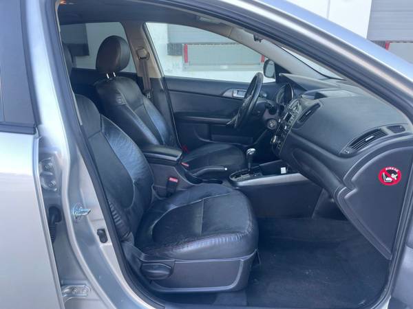 2010 Kia Forte 4dr Sdn Auto SX - $6,995 (NEW WESTMINSTER)