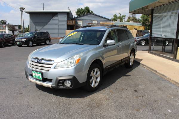 2013 SUBARU OUTBACK LIMITED EDITION - $12,488 (ENGLEWOOD)