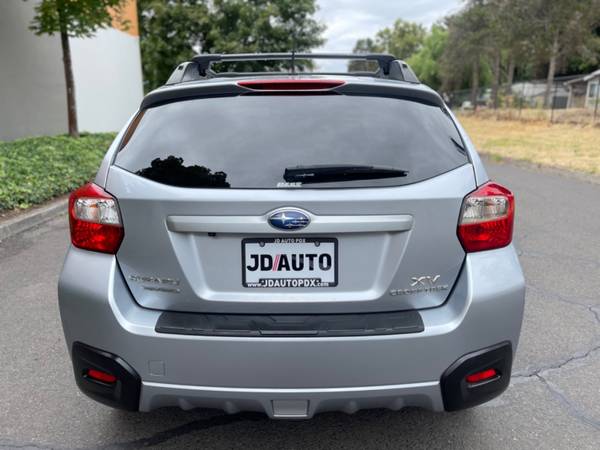 2015 SUBARU XV CROSSTREK 2.0i PREMIUM AWD 5SPD MANUAL/CLEAN CARFAX - $16,995