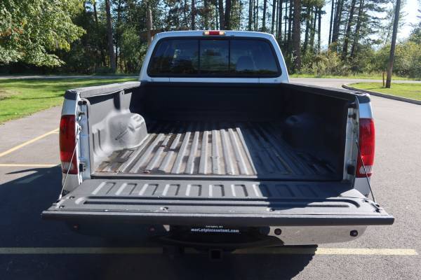 2002 FORD F250 SUPER DUTY CREW CAB F-250 Truck SHORT BED CREW CAB - $26,988 (Marketplace Auto)