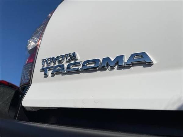 2015 Toyota Tacoma 4x4 4WD V6 V6  Double Cab 6.1 ft SB 5A - $492 (Est. payment OAC†)