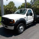 2006 Ford Super Duty F-450 DRW Reg Cab 141 WB 60 CA XL - $15,990 (Vero beach)