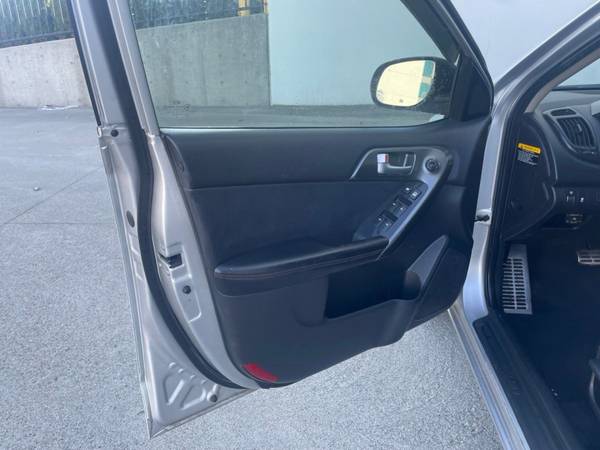 2010 Kia Forte 4dr Sdn Auto SX - $6,995 (NEW WESTMINSTER)