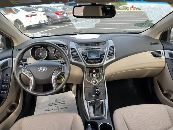 2015 Hyundai ELANTRA SE - $12,999 (Hendersonville, NC)