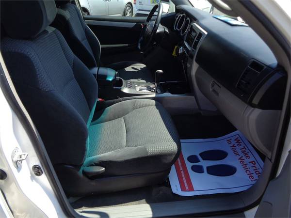 2005 Toyota 4Runner Sport Edition 4WD 4.7L V8 *White* - $12,995 (Franklin, North Carolina)