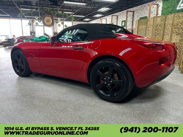 2007 Pontiac Solstice   Convertible - $10,991 (Trade Guru)