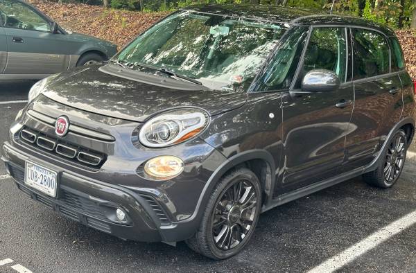 2020 Fiat 500L SUV - $12,999 (Roanoke)