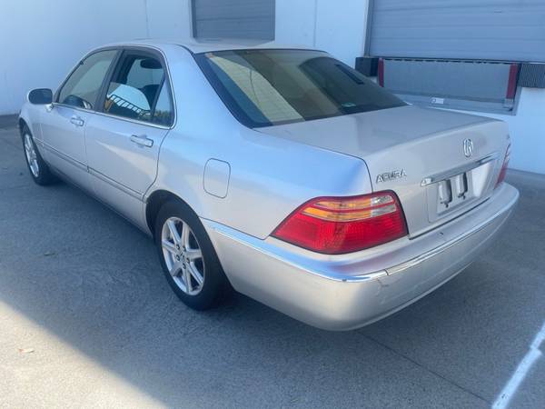 2000 Acura RL AUTOMATIC A/C LEATHER MOONROOF - $2,850 (NEW WESTMINSTER)