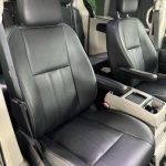 2016 Chrysler Town & Country Mini Van Touring-L Anniversary Edition Passenger Va - $16,991 (Trade Guru)