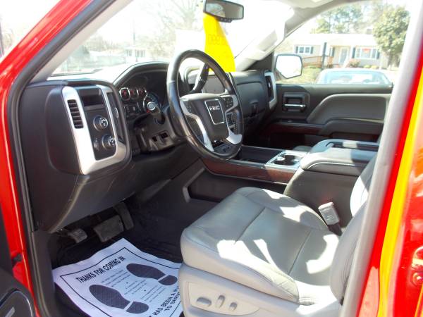 2018 GMC SIERRA SLT CREW CAB Z71 4X4, Priced thousands below wholesale - $29,990 (Spartanburg, SC)