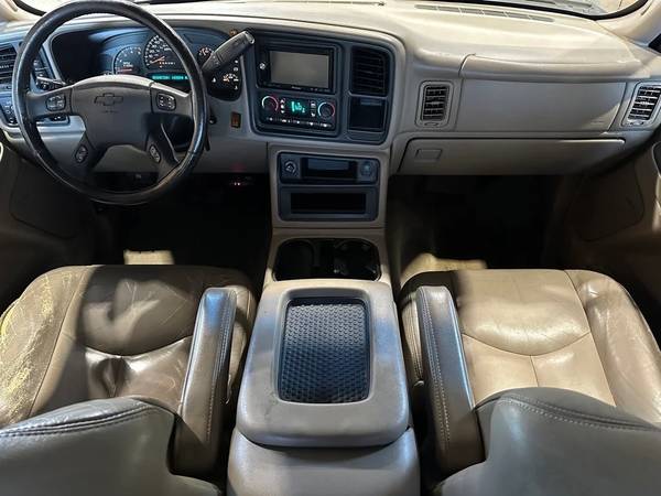 06 Chevrolet Silverado 3500 DIESEL LBZ 4X4 TowPackage 8FT BED NewTires - $24,800 (OKEECHOBEE)