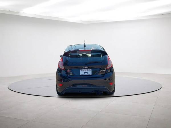 2018 Ford Fiesta ST Hatchback w/ Nav  Sunroof (Ford Fiesta Sedan)