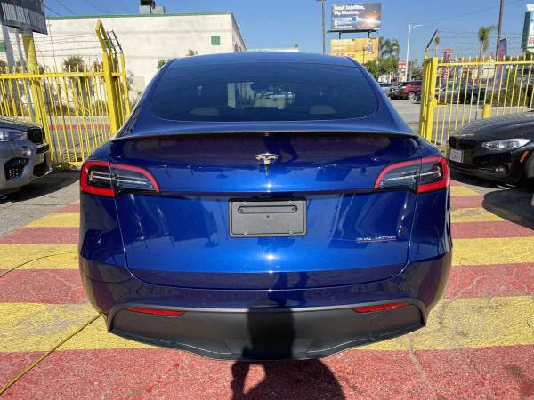 2021 Tesla Model Y Performance suv Deep Blue Metallic - $59,999 (CALL 562-614-0130 FOR AVAILABILITY)