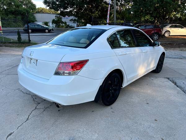 2009 Honda Accord EX PRICED TO SELL! - $8,999 (2604 Teletec Plaza Rd. Wake Forest, NC 27587)