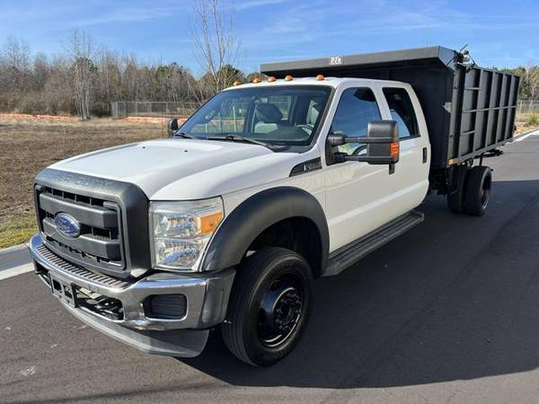 2016 Ford F450 Super Duty Crew Cab & Chassis - Financing Available!