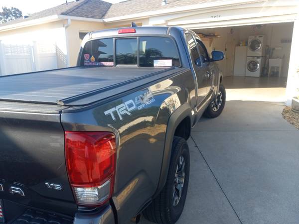 2017 Toyota Tacoma extra cab TRD off road - $23,500 (Villages)