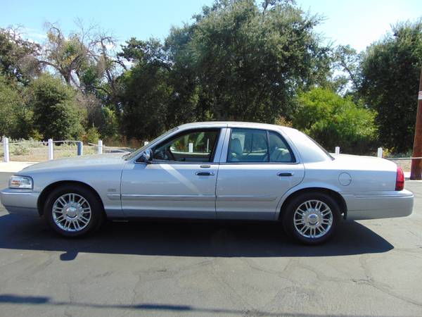 2008 Mercury Grand Marquis 4dr Sdn LS - $6,995 (Roseville Auto Center)