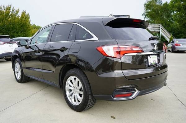 2017 Acura RDX w/Technology Pkg - $21,900