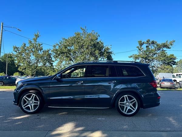 2013 Mercedes-Benz GL 550  PRICED TO SELL! - $17,499 (2604 Teletec Plaza Rd. Wake Forest, NC 27587)