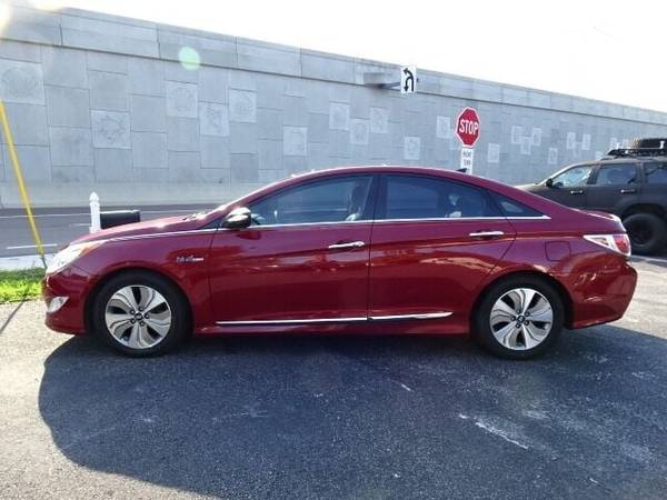 2014 Hyundai Sonata Hybrid Limited 4dr Sedan 7275187811 - $8,900 (Largo)