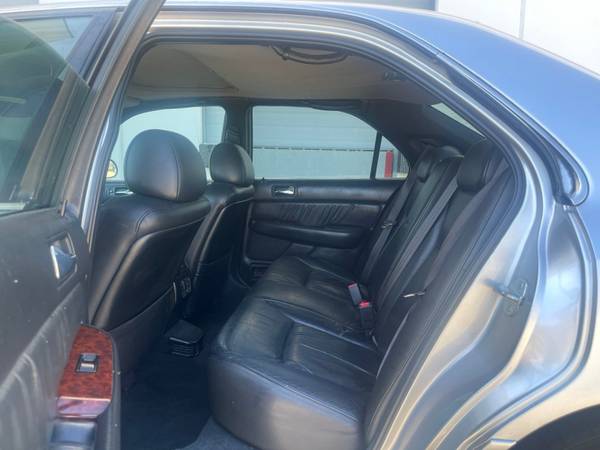 2000 Acura RL AUTOMATIC A/C LEATHER MOONROOF - $2,850 (NEW WESTMINSTER)