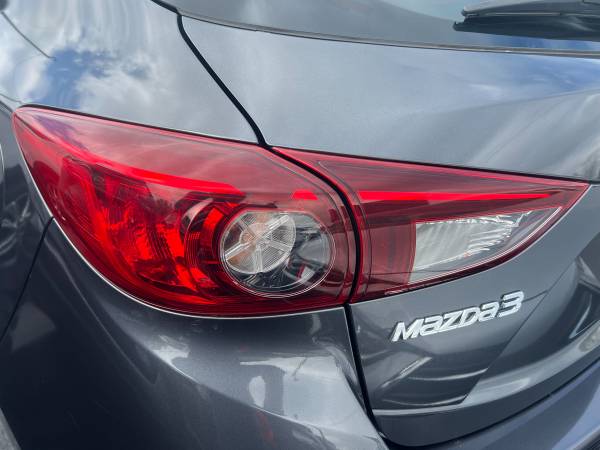 2014 Mazda MAZDA3 Touring*Extra Clean*Runs Great*Reliable*Low Mile*66K - $10,995 (Vinton Auto Sales LLC(203 W 4th Street Salem VA 24153)