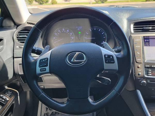 2013 Lexus IS 250 AWD 2.5L V6! Clean title! Low miles! - $17,299 (Green State Motors)