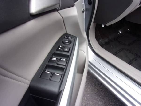 2009 Honda Accord EX L w/Navi 4dr Sedan 5A - $8995.00