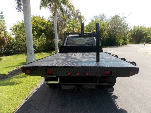 2006 Ford Super Duty F-450 DRW Reg Cab 141 WB 60 CA XL - $15,990 (Vero beach)