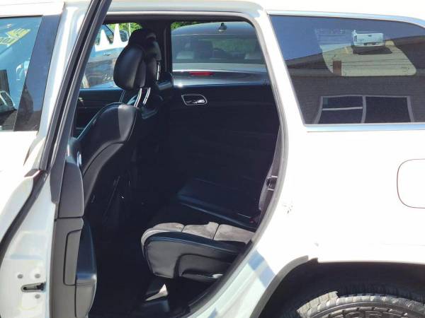 2015 Jeep Grand Cherokee Laredo 4x4 4dr SUV We Finance Anyone - $19,998 (+ Advanced Auto Sales)