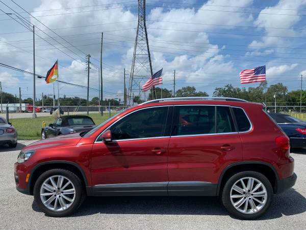 2016 VOLKSWAGEN TIGUAN SE 4DR SUV . - $11,999 (DAS AUTOHAUS IN CLEARWATER)