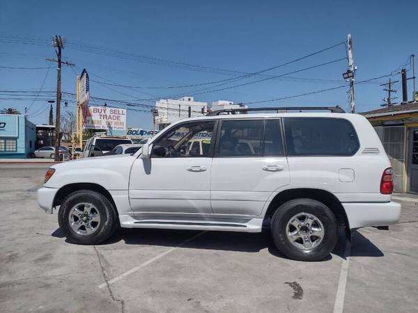 2000 Toyota Land Cruiser - $10,991 (NORTH HOLLYWOOD)