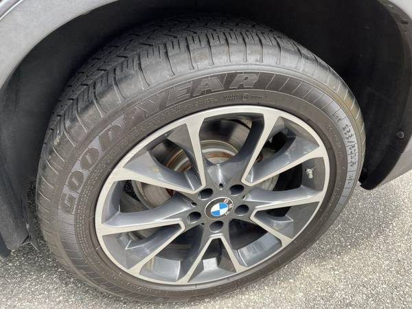 2015 BMW X5 - $18,995 (4175 Apalachee pkwy)