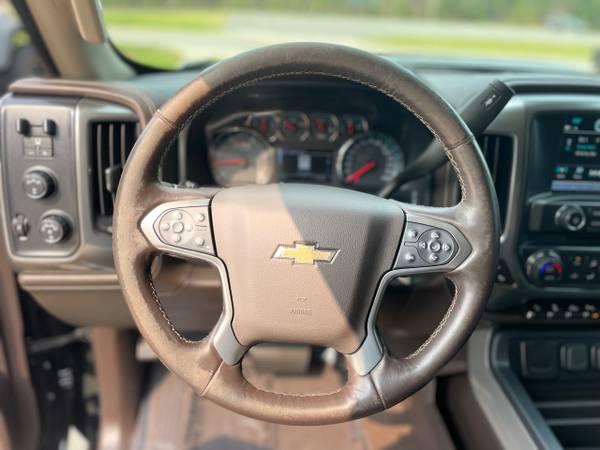 2019 Chevrolet Silverado 2500 LTZ Crew Cab 4WD SWB - $48,900 (WE DELIVER ANYWHERE)