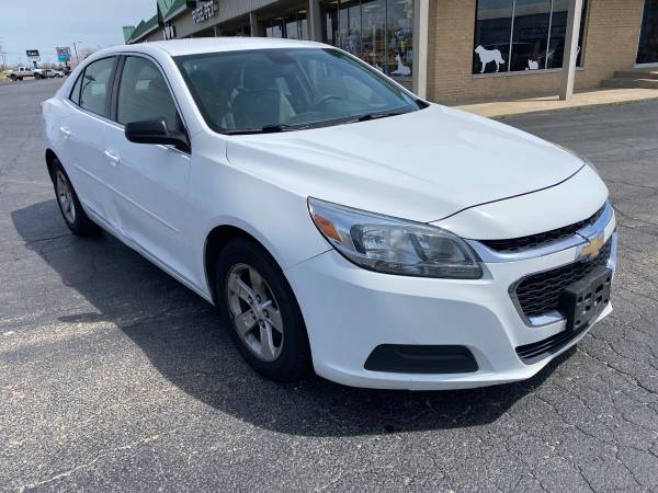 2015 Chevy Malibu LS Auto 1-Owner*autoworldil.com*WELL MAINTAINED CHEV - $8,995 ($8995-CASH"Carbondale,IL")
