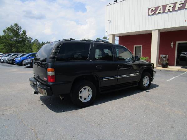 2005 GMC Yukon 4dr 1500 SLT - $8,995 (Carfinders Auto Outlet)