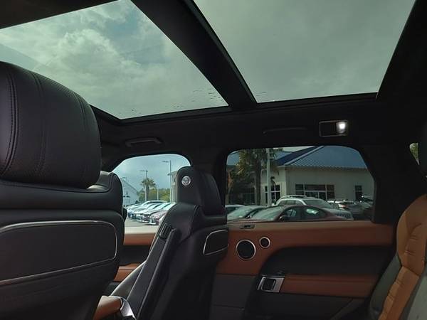 2016 Land Rover Range Rover Sport Autobiography (Land Rover Range Rover Sport SUV)