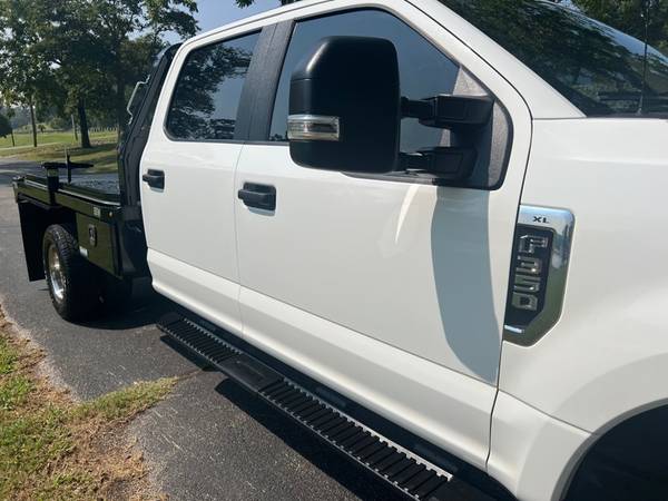 2019 Ford F-350 Crew Cab DRW 4x4 - $45,900 (Forsyth, MO)