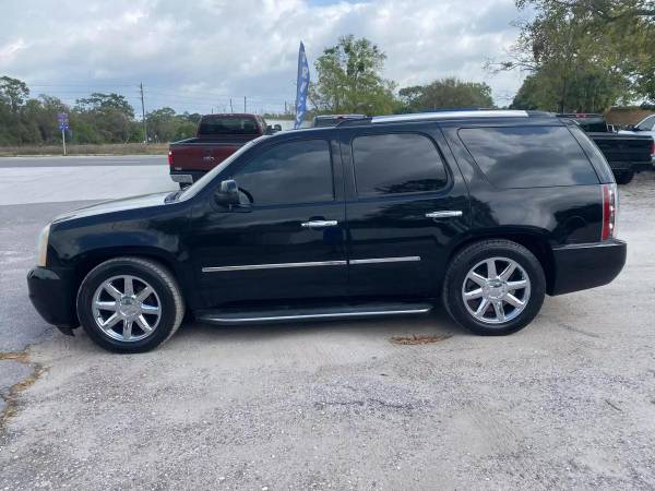 2012 GMC Yukon Denali Sport Utility 4D - $11,295 (+ Longwood Auto)