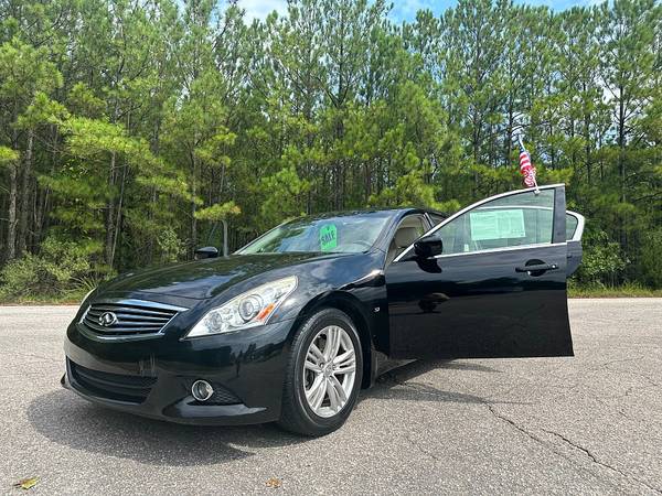 2015 Infiniti Q40 Q 40 Q-40  PRICED TO SELL! - $16,499 (2604 Teletec Plaza Rd. Wake Forest, NC 27587)