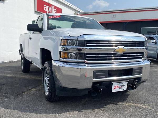 2017 Chevrolet Silverado 2500 HD Regular Cab - Financing Available! - $32,499