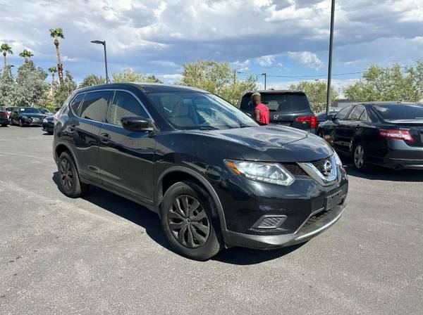 2016 NISSAN ROGUE S ((COME GET IT NOW)) - $1,200 (Down)