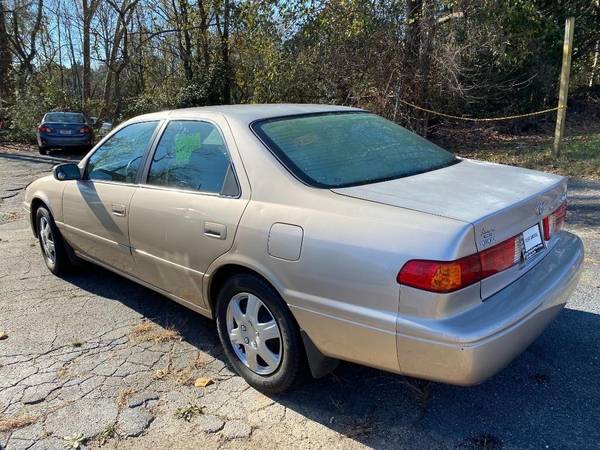 2001 Toyota Camry 4dr Sdn LE Auto - DWN PAYMENT LOW AS $500! - $4,980 (+ VIEW OUR FULL INVENTORY | www.actionnowauto.net)
