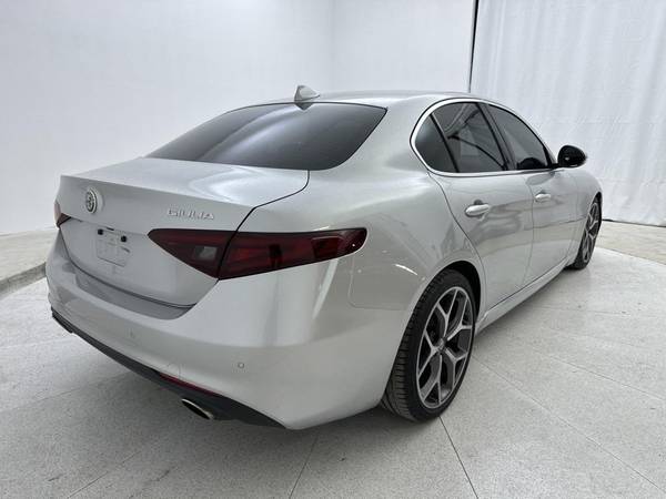 2019 Alfa Romeo Giulia Base - $19,791 (+ IGotCars Pensacola)